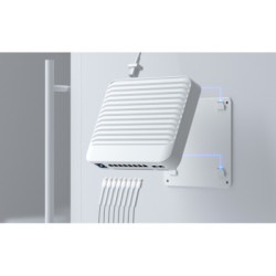 Комутатор мережевий Ubiquiti USW-PRO-8-POE