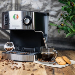 Ріжкова кавоварка еспресо Grunhelm GEC15