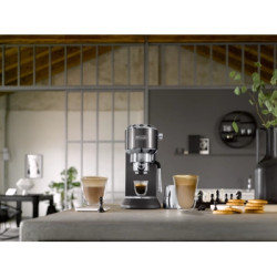 Ріжкова кавоварка еспресо DeLonghi EC 885 GY (Dedica Arte)