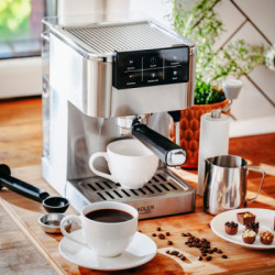 Ріжкова кавоварка еспресо Adler AD 4390