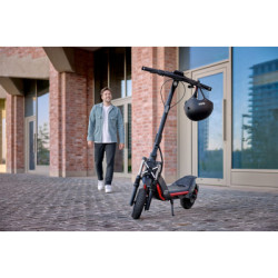 Електросамокат Segway ZT3 PRO E чорний (AA.05.18.01.0001)