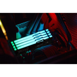 Модуль пам'яті для комп'ютера DDR5 32GB (2x16GB) 5200 MHz Beast RGB XMP Kingston Fury (ex.HyperX) (KF552C40BBAK2-32)