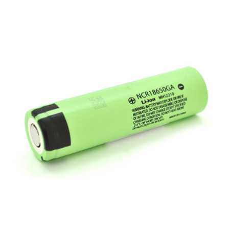 Акумулятор 18650 3300mAh, Li-Ion, Flat Top, 10A, 4.2/3.6/2.5V, green Panasonic (NCR18650GA / 26914)