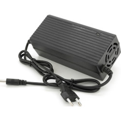 Мережевий зарядний пристрій для АКБ Jinyi JN-7230